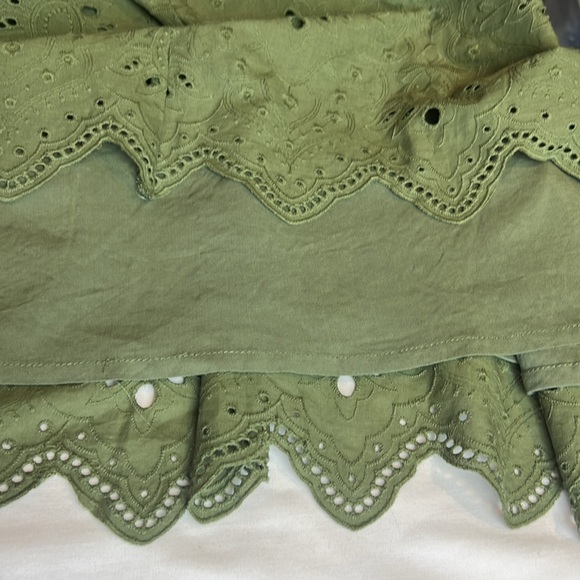 NWT’S HOUSE OF HARLOW 1960  Button Front Cotton Eyelet Dress in Olive Green sz 8 - Picture 14 of 15